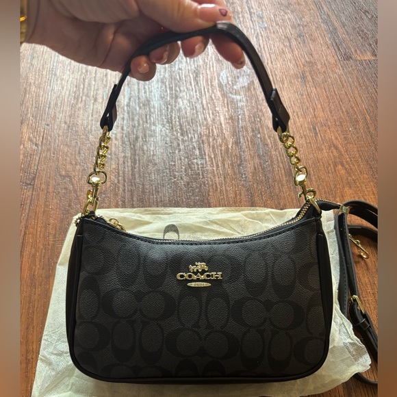 Black monogram bag with gold hardware - Picture 2 of 9